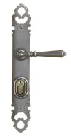 00-MAN24-qpp-001-ru-zilten-porte-entree-accessoires-Grande